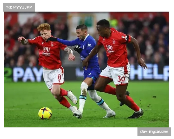 诺丁汉森林主场战平狼队 保级压力依然巨大 诺丁汉森林主场战平狼队 保级压力依然巨大